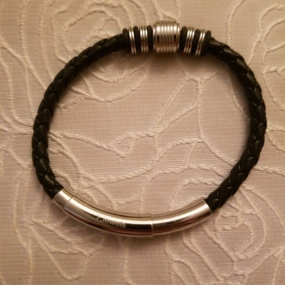 Bracelet - Picture 2 of 3